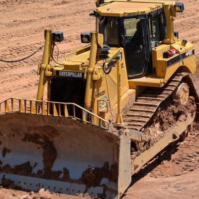 Tractor-CAT_1-e1652930854531