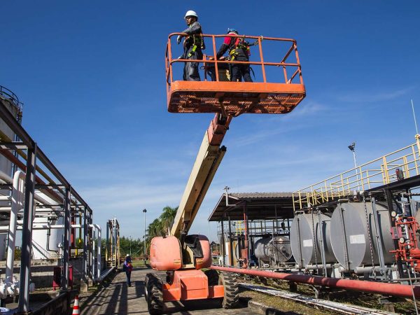 Capacitación y Certificación de Operadores de Equipos2